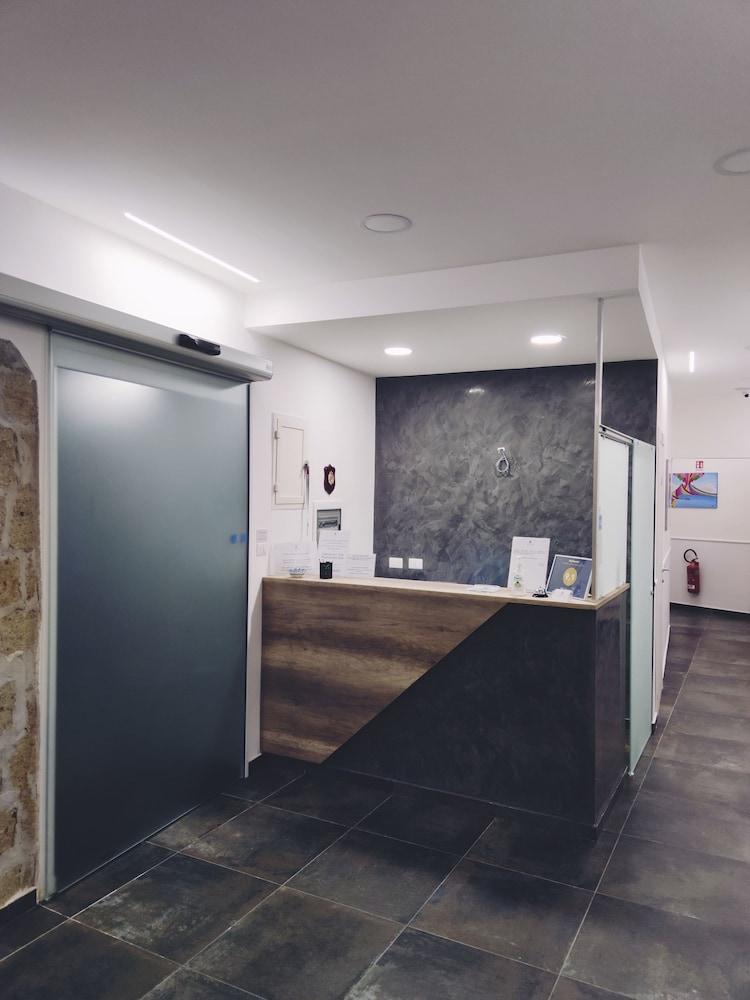 بيد آند بريكفاست 1 بوربون منطقة الاستقبال