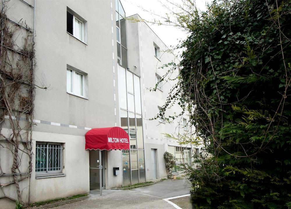 هوتل ميلتون (جيس هوتل سابقًا) المنطقة الخارجية