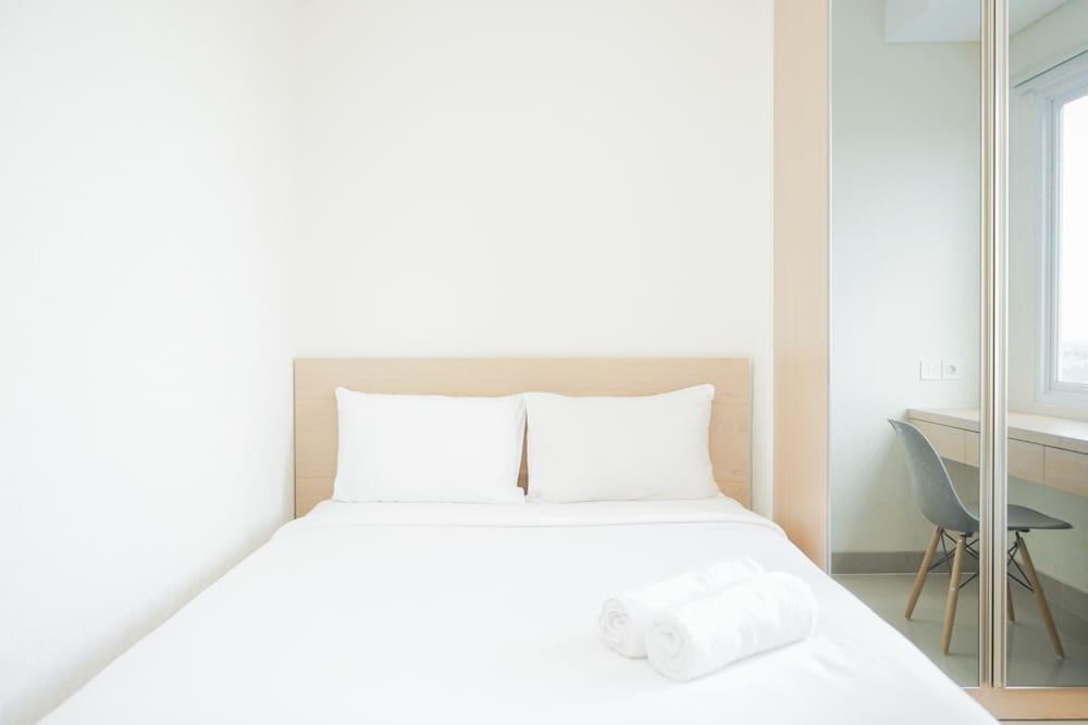 Fully Furnished with Elegant Design Studio Apartment B Residence