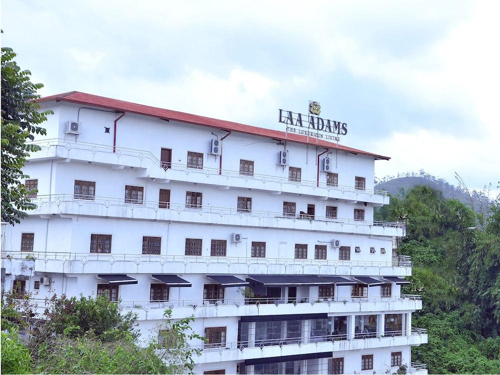 Laa Adams
