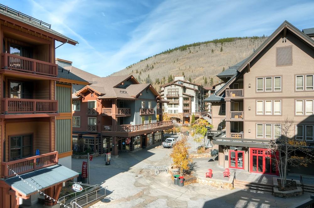 Copper One at Center Village by Copper Mountain Lodging Property Grounds