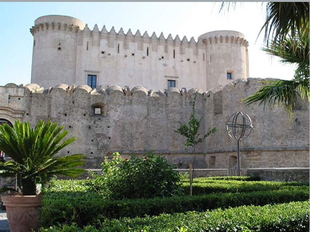 لافيش سي فيو أبارتمنت إن كابو ريزوتو المنطقة الخارجية