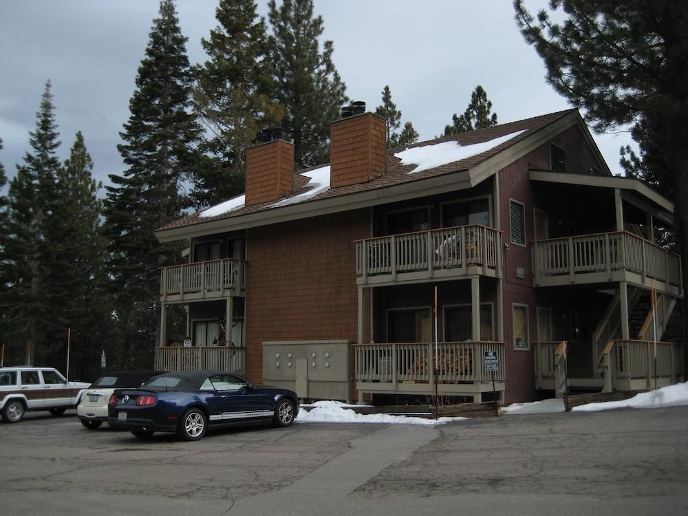 هيدين فالي باي ماموث ريزيرفايشن بورو المنطقة الخارجية