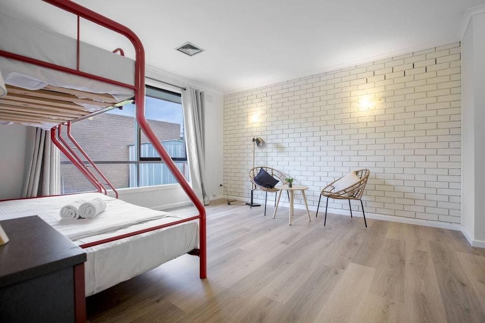 كويت آند بيسفول 3ب د2باث هوم ا@كيلور داونز غرفة