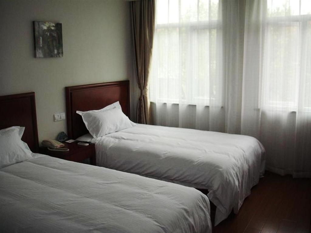 GreenTree Inn Shanghai Zhangjiang Sunqiao Road Shell Hotel أخرى