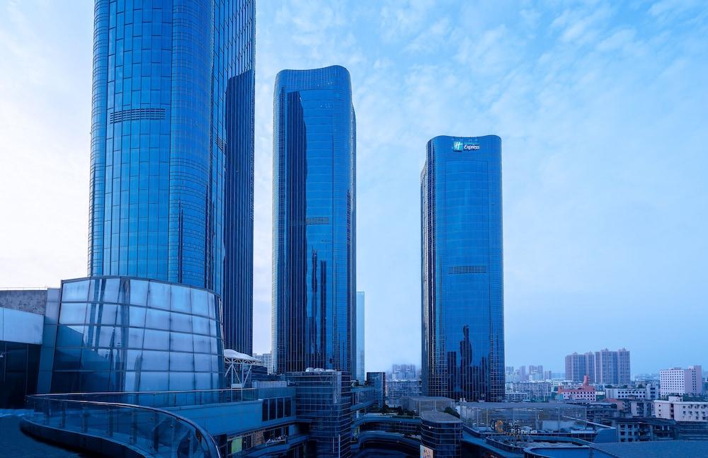هوليداي إن إكسبرس تشانجشا وويي بلازا باي آيتش جي المنطقة الخارجية