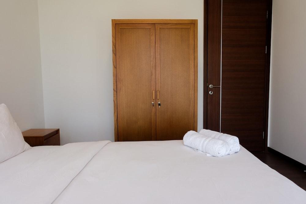 لاكزوريوس 1 بد روم آت ماريجولد نافا بارك أبارتمنت غرفة