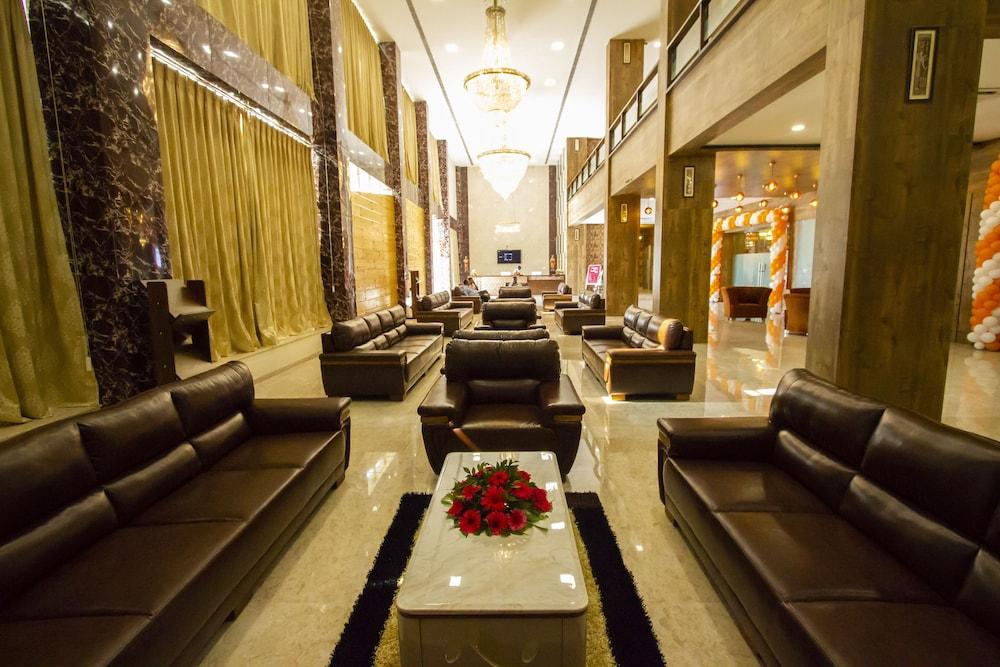 Jalashray Resort Reception