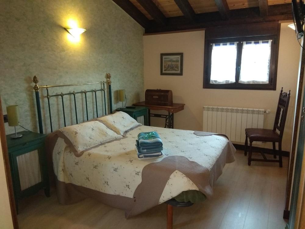 لا سيركا دي دونيا جيمينا