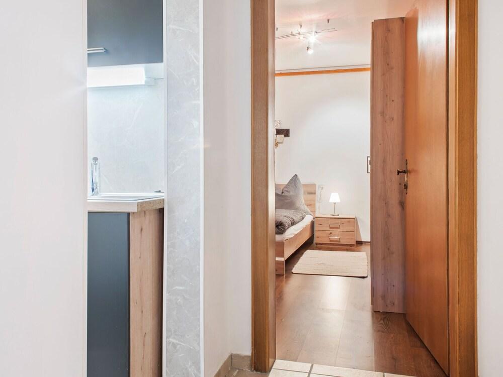Alluring Chalet in Gaschurn With Balcony Room