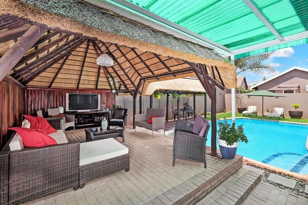 ذي أرماج جيست هاوس