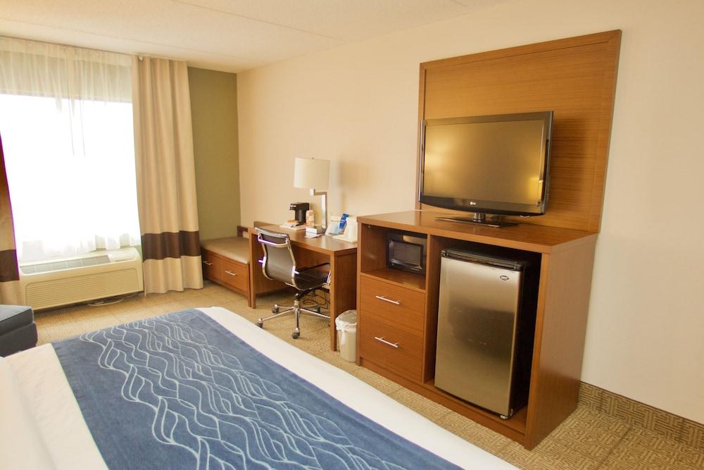 كمفورت إن نير كوانتيكو مين جيت نورث غرفة