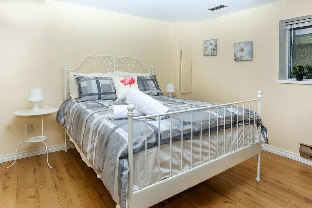 2bdr Suite UBC by Elevate Rooms Room