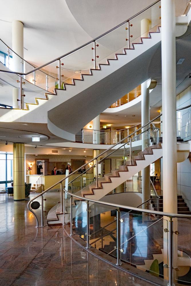 دبل تري باي هيلتون رويال بارك سوسداونين منطقة الاستقبال