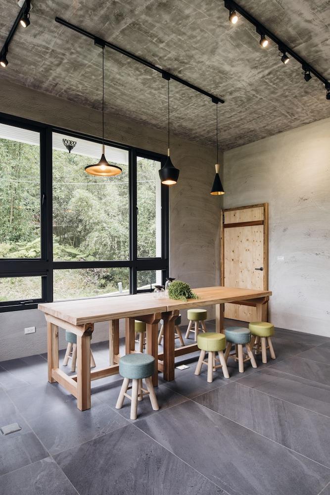 صن مون ليك ريزيدنس 8