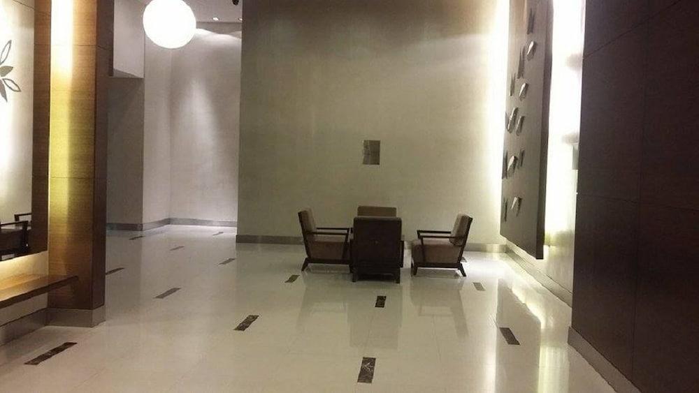 ذا مانور لاكشري سويتس آند أبارتمينتس منطقة الجلوس في الردهة