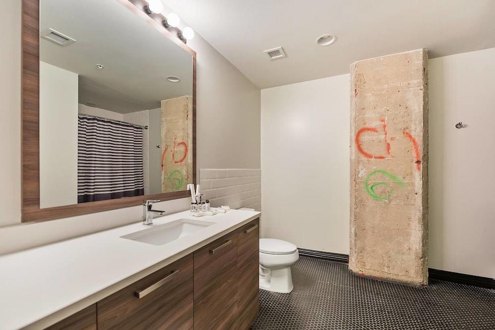 بيوتيفول 3 بد رومز يونيت إن بيرفيكت داون تاون لوكيشن حمام