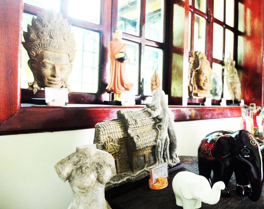 إقامة إفطار بفندق ذا روز آبل بوتيك الردهة