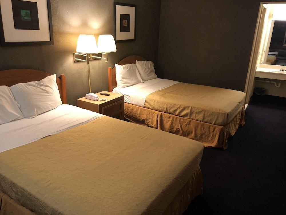 فيرجينيان موتل