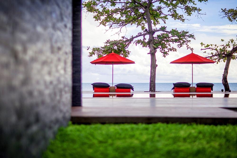 The Secret Pool Villas By The Library Outdoor Pool