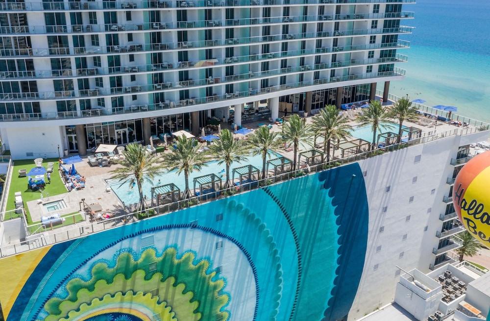 Private Ocean Condos - Hyde Beach Resort Rooftop Pool