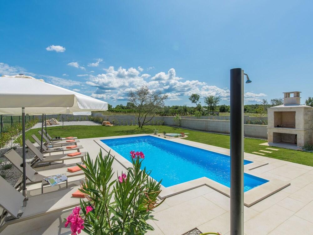 Villa With Private Pool in a Quiet Location With Garden and Grill Waterslide