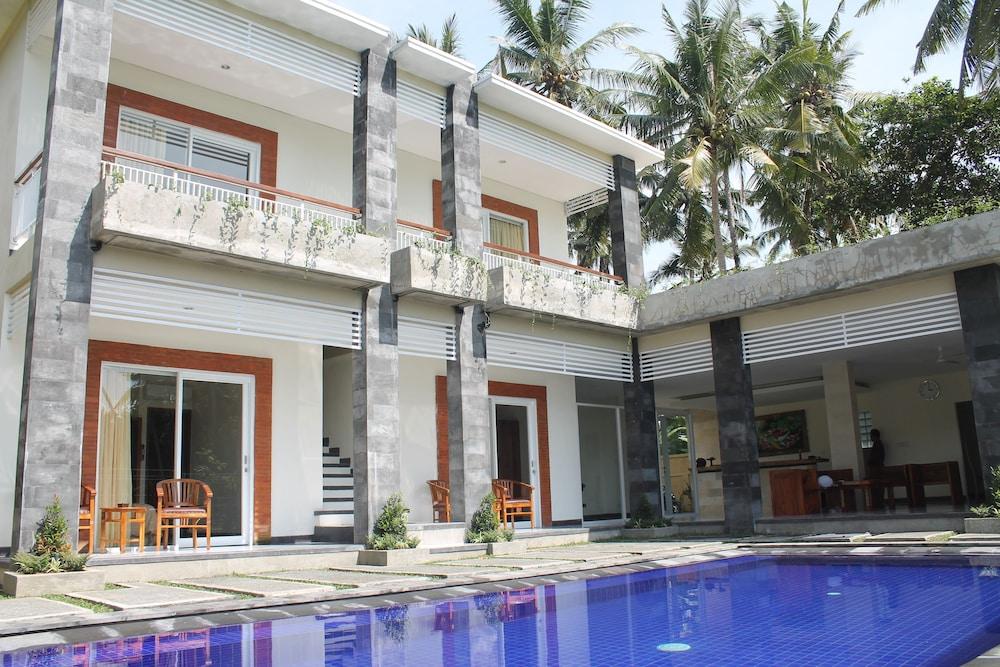 لونغ لين هومستاي بالي الصورة الأساسية