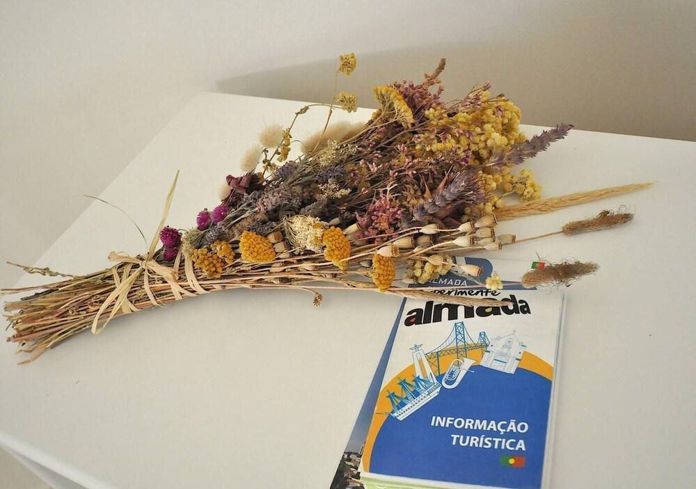 أبارتمنت ويذ لارج بالكوني آند سي فيو المنطقة الخارجية