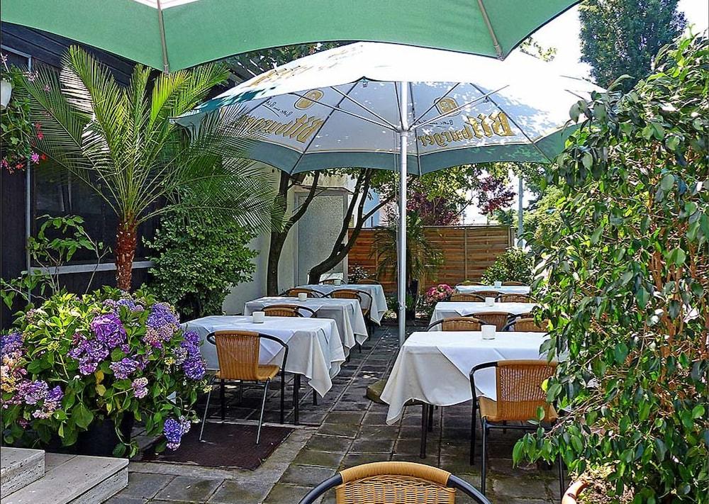 هوتل ريستورانت شفيتسرهوسلي