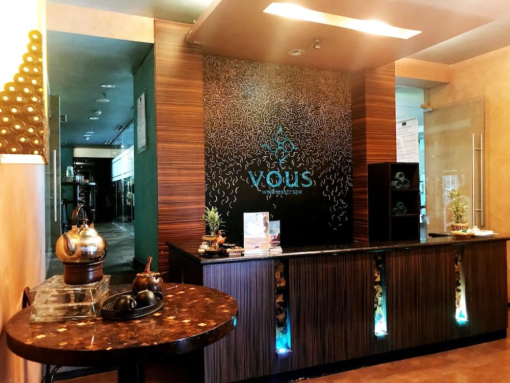 ميركيور سورابايا جراند ميرام منطقة الاستقبال