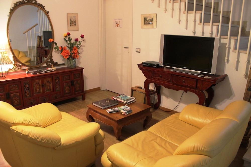 بي آند بي فيلا ميلانو إكزبو الردهة