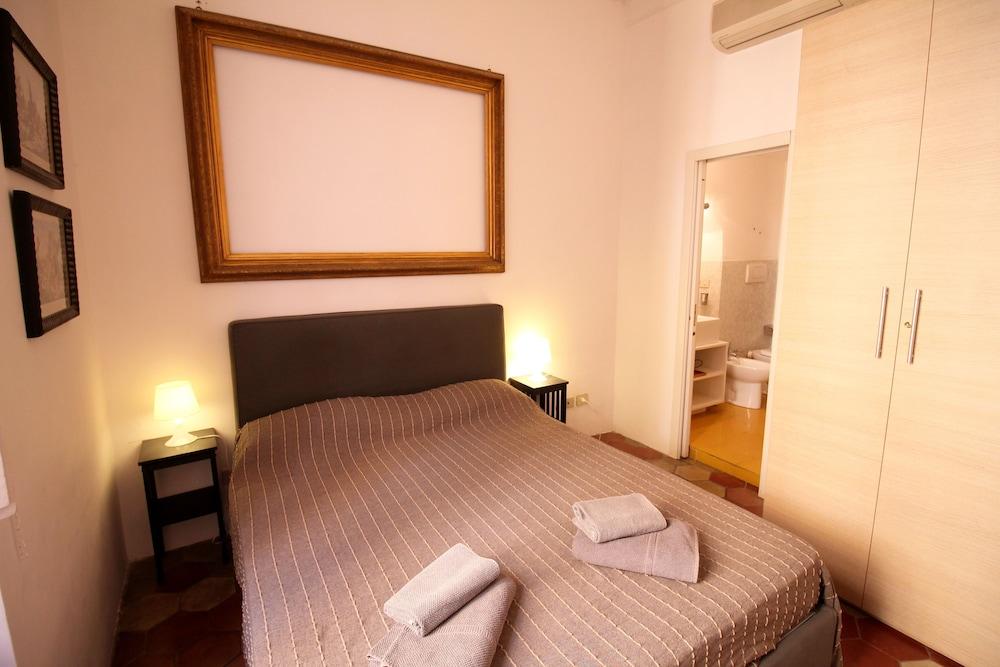 Wonder Charming Plus Apt Room