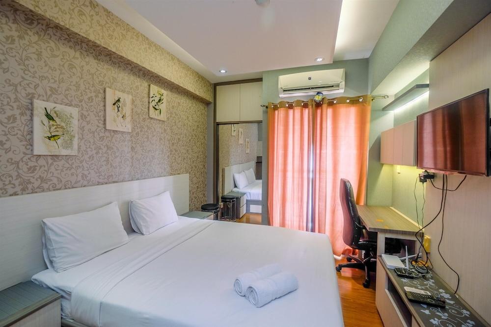 Cozy and Best Studio Room Serpong Greenview Apartment