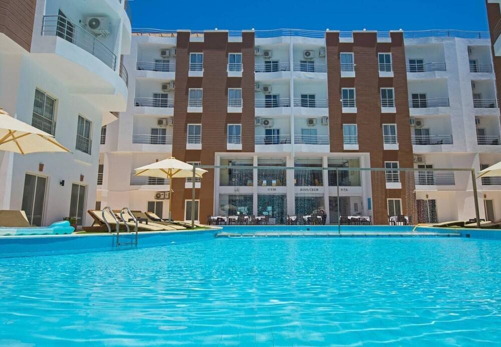 شقة فاخرة بغرفة نوم واحدة مع خدمة واي فاي بالقرب من الجونة المنطقة الخارجية