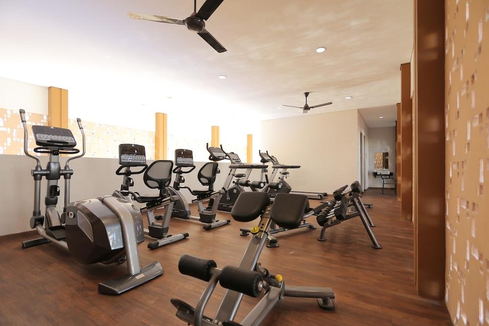 Cozy 3BR Asatti Apartment near ICE BSD Fitness Facility