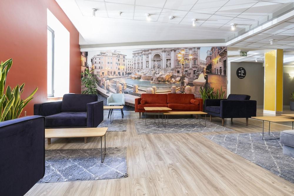 بد آند بريكفاست هوتل روما توسكولانا سان جيوفاني الردهة