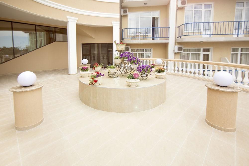 ويند روز هوتل آند سبا المنطقة الخارجية