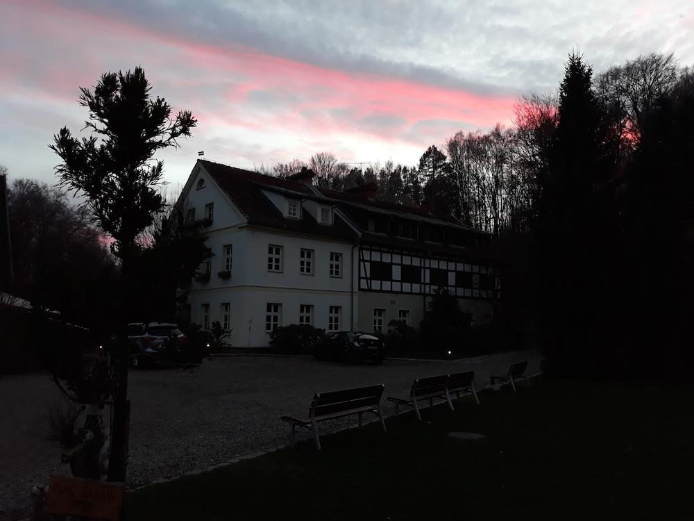Młyn Klekotki spa resort Exterior