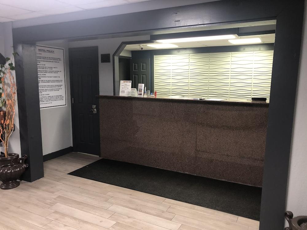 سكوتيش إنز لوكاست جروف منطقة الاستقبال