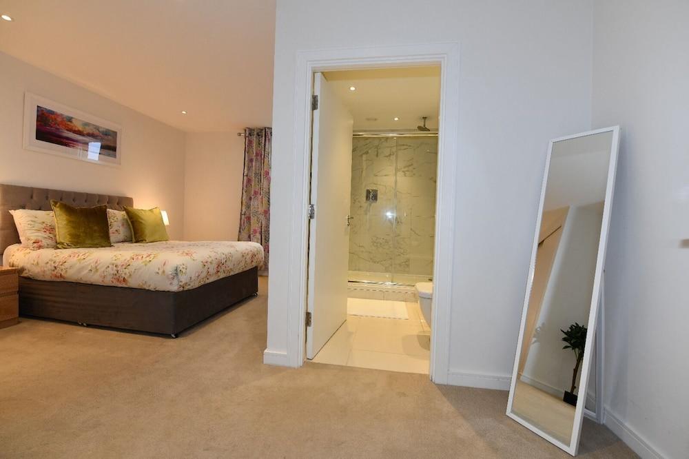 Kew Bridge Apartments Room amenity