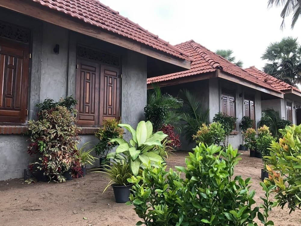 Arasi Resort Room