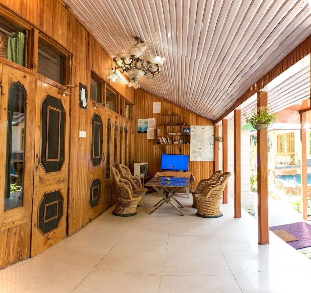 Parvati Kuteer Room