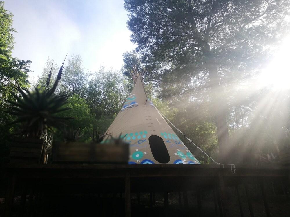 Magical Teepee Experience Hogsback - Glamping Exterior