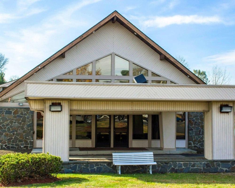 إيكونو لودج إن آند سويتس كولوني سنتر مول