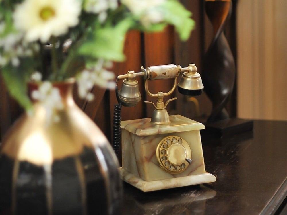 ذا بيردهام أوف بمبريدج الردهة