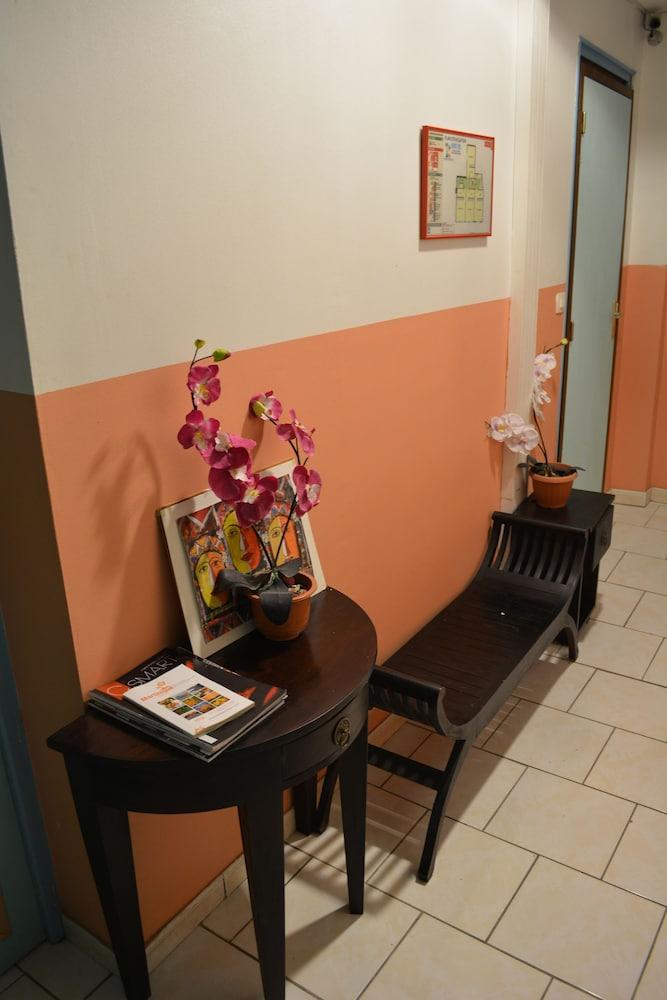 Bayfront Hotel Check-in/Check-out Kiosk
