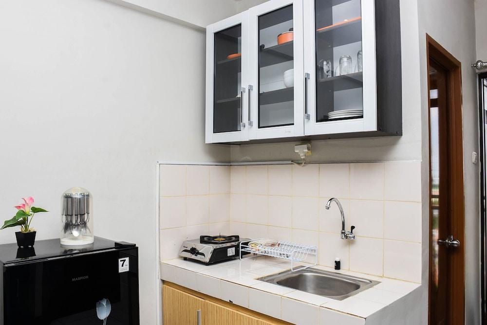 هومي آند مودر س بد رومات لاجون أبارتمنت نير شوبينج سنتر غرفة