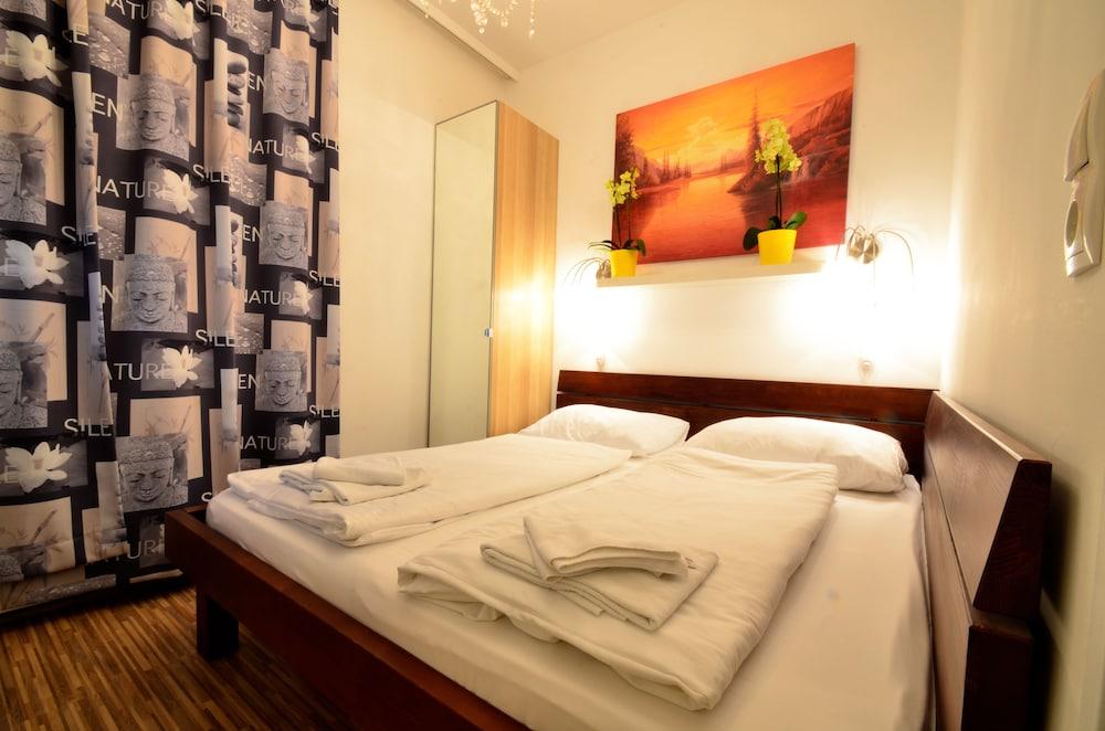 إيه جاي أو فيينا ميسي - تسجيل الوصول وتسجيل المغادرة بدون تلامس غرفة