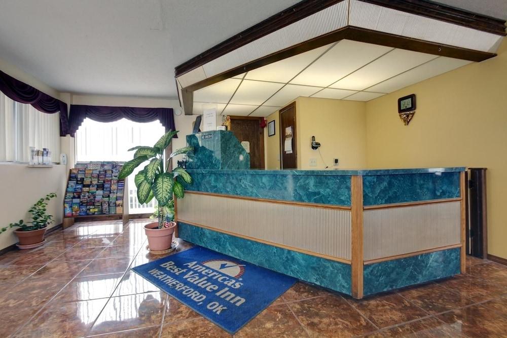 أميريكاز بيست فاليو إن ويذرفورد/ أوكلاهوما الردهة