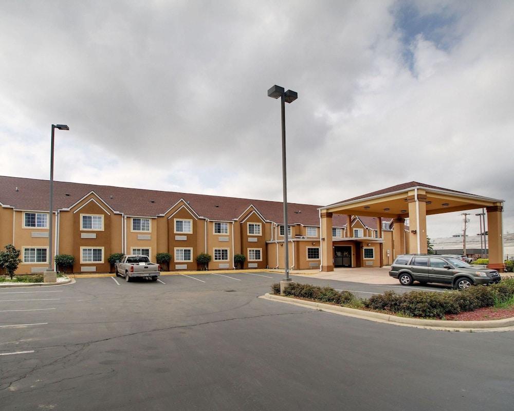 فير جراوند إن